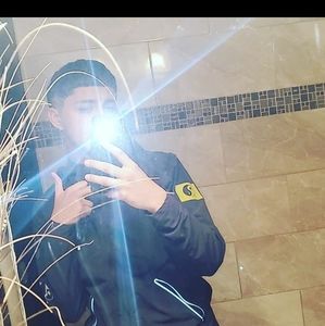 Meet your Posher, Rafael